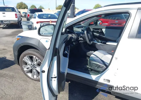 2025 Subaru Solterra Limited z USA, uszkodzony, nr VIN JTMABABA1SA106836